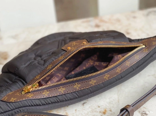 BUMBAG VUITTON MAXI LOUIS 0713